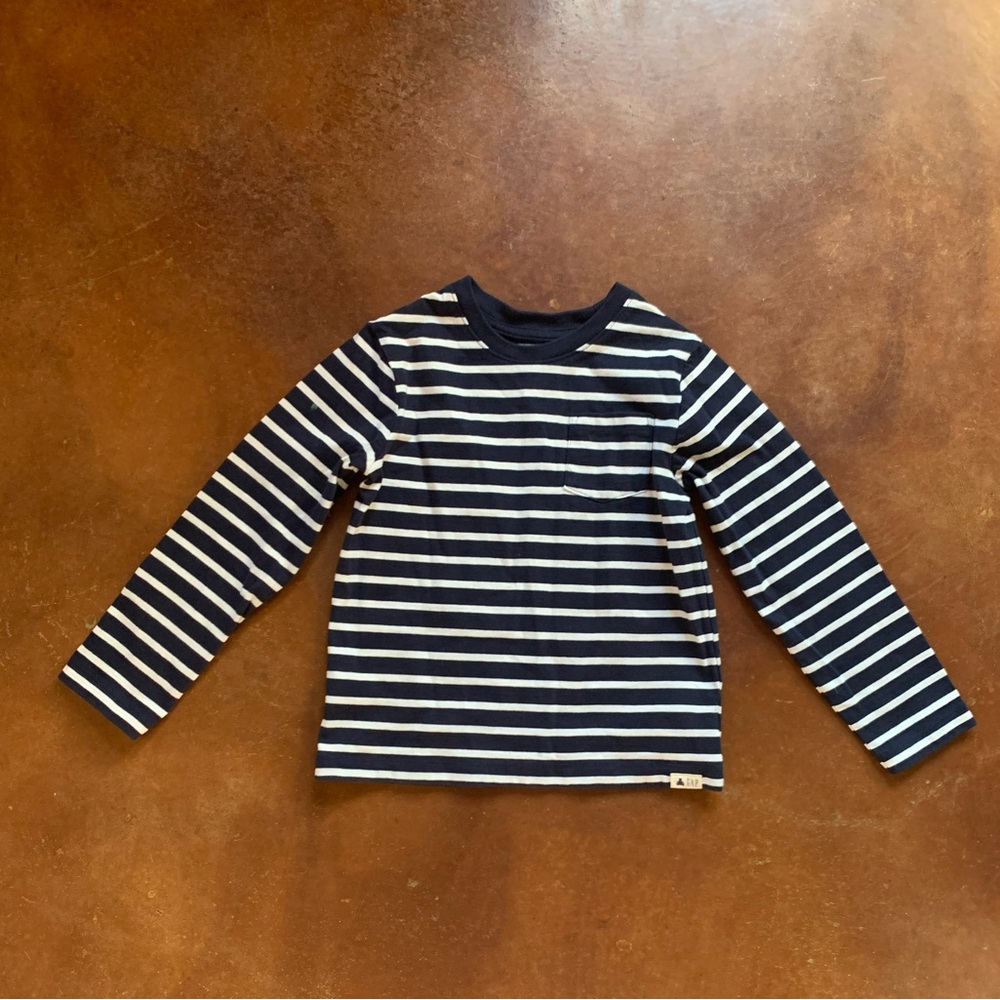 Gap playtime favorites 5 yo toddler navy/white the stripe EUC king sleeve tee